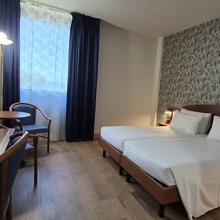 Le Cerbaie 3* Altopascio